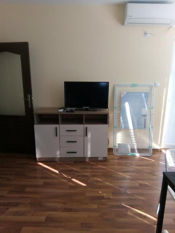 Cozy Apartament Naydenov Burgas Exterior photo
